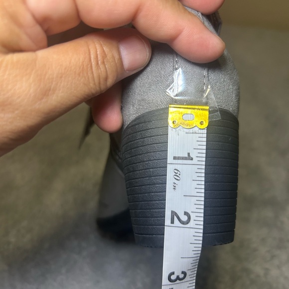 NEW Croft & Barrow Ortholite Suede Gray Ankle Boots Women’s, Size 8M - Picture 6 of 16